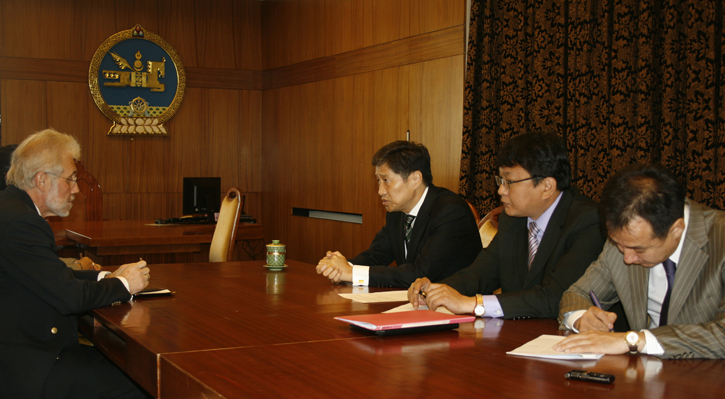 Ерөнхий сайд С.Батболдын урилгаар ХБНГУ-ын Холбооны канцлер Монголд айлчилна