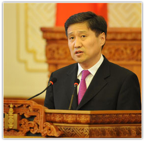 С.Батболд: Алгаа тосдог бус ажил хийдэг үе ирлээ 