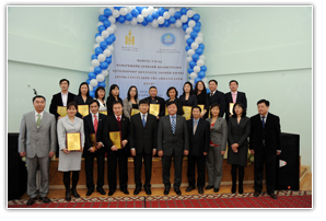 Кэмбрижийн хөтөлбөрөөр хичээллэх анхны сургууль нээгдлээ