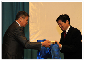 Ерөнхий сайд С.Батболд МАХН-ын дарга боллоо 