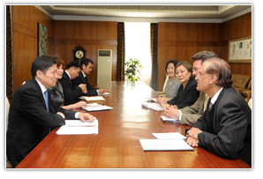 Сонгуулийн хуулийн төслийн талаар санал солилцов 