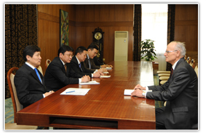 БНЧУ 4 сая крон, ХБНГУ 100.000 еврогийн тусламж үзүүлнэ БНЧУ 4 сая крон, ХБНГУ 100.000 еврогийн тусламж үзүүлнэ