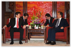БНХАУ-ын Төрийн зөвлөлийн Ерөнхий сайд Вэнь Зябаотой уулзлаа 