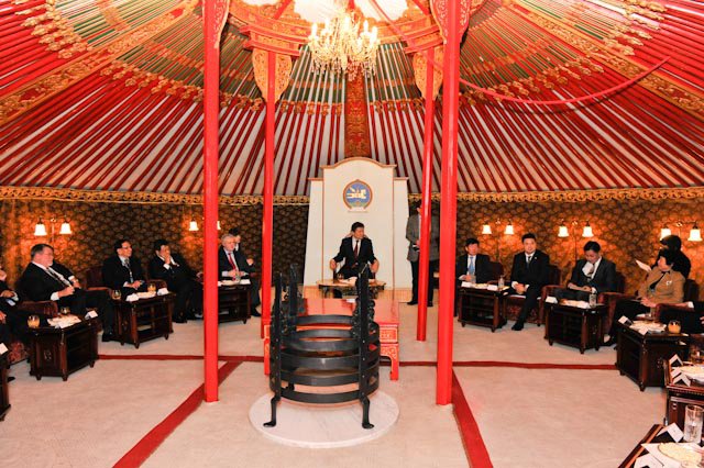 Ази, Номхон далайн орнуудын Парламентчдын чуулга уулзалтанд оролцож буй төлөөлөгчдийн тэргүүнүүдийг хүлээн авч уулзлаа